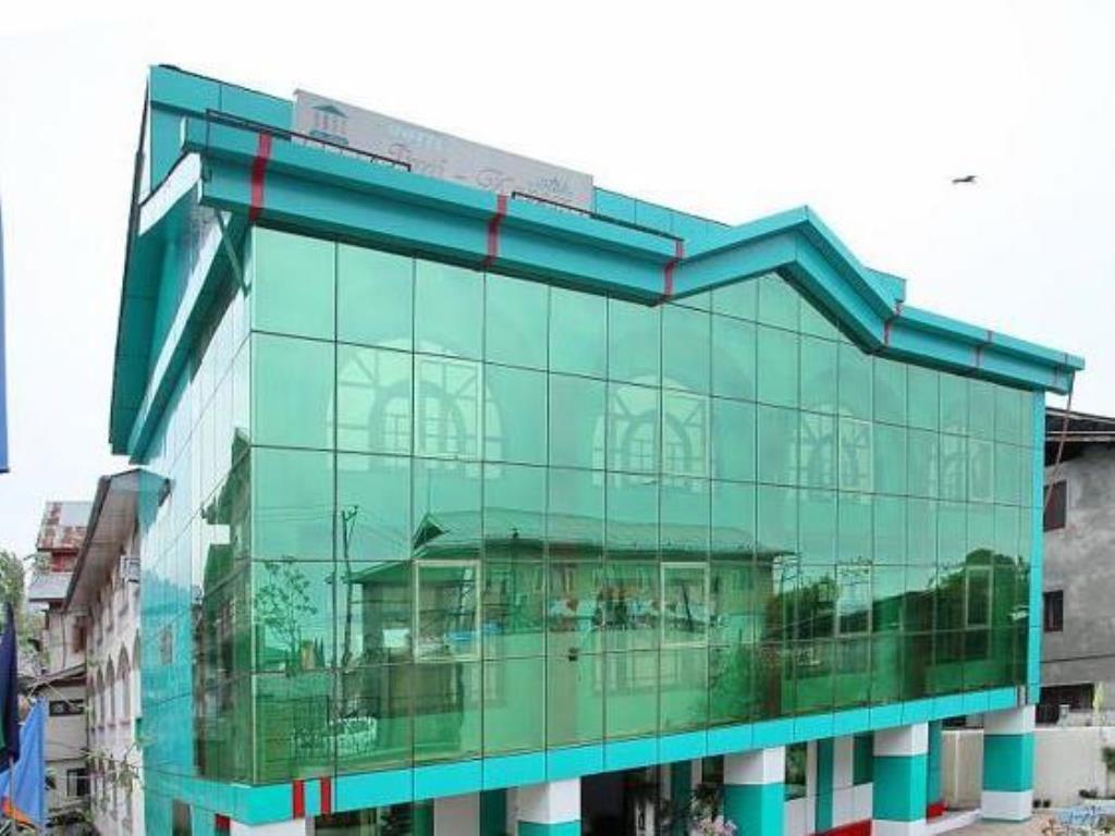 Hotel Ibni Kabeer Srīnagar Exterior foto