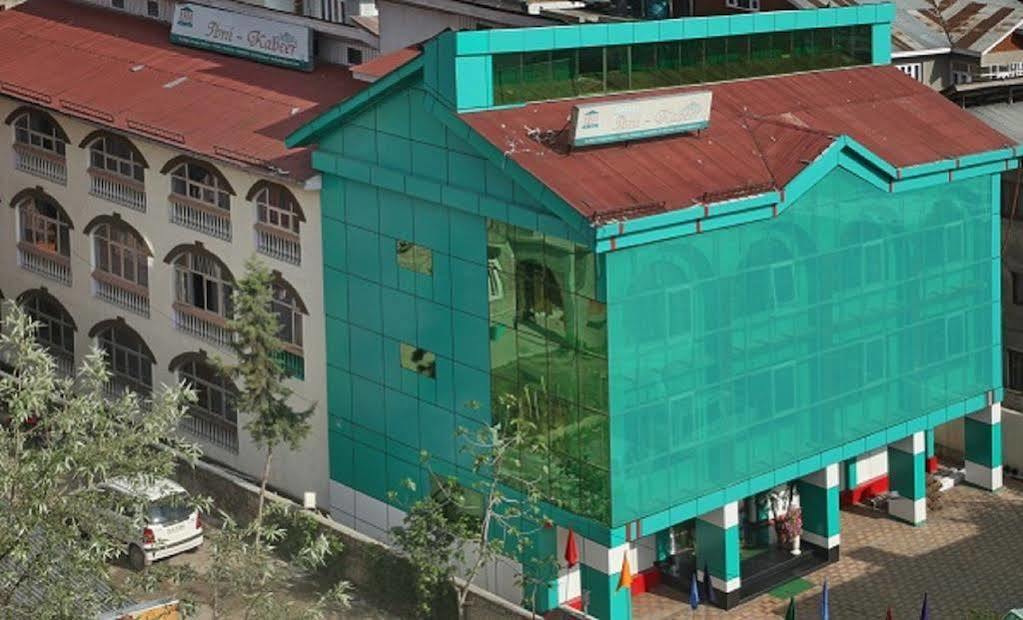 Hotel Ibni Kabeer Srīnagar Exterior foto